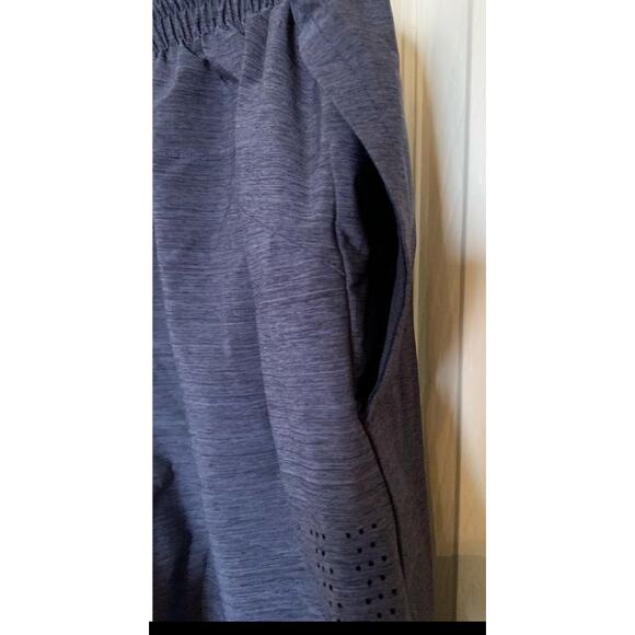 Adidas Climalite shorts size men's large in blue euc - Picture 3 of 14